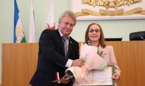 Актриса Нурия Ирсаева стала Почетным гражданином Уфы Актриса Нурия Ирсаева стала Почетным гражданином Уфы