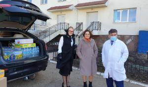 Депутат Горсовета Юлия Романчева поддержала больных коронавирусной инфекцией в Уфе
