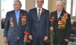 Рустам Хафизов организовал праздник для ветеранов