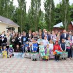 Депутаты Горсовета вручили подарки детям из Донецкой и Луганской Народных Республик