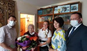 Андрей Борисов поздравил жительницу Советского района Уфы со 100-летним юбилеем