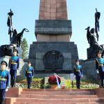 Депутаты городского Совета возложили цветы к Монументу Дружбы и памятнику Салавату Юлаеву 
