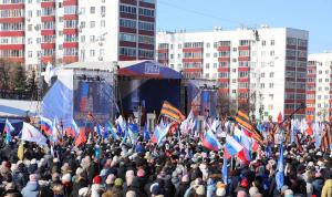 Депутаты Горсовета приняли участие в праздничном митинге «Своих не бросаем»