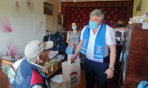 В День памяти и скорби Марат Васимов навестил ветеранов Демского района Уфы