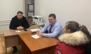 Депутаты провели приём граждан в Калининском районе 