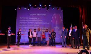 В Дёмском районе семьям погибших военнослужащих в ходе спецоперации на Украине вручили Ордена Мужества
