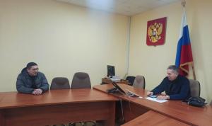 Руслан Кинзикеев встретился с жителями Кировского района Руслан Кинзикеев встретился с жителями Кировского района