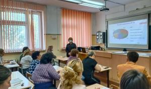 Ирина Николаева провела встречу с преподавателями школ № 34 и № 19