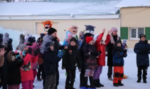 Артур Шайнуров принял участие в открытии ледового городка в Нижегородке