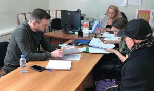 Валериан Гагин провел приём граждан Кировского района