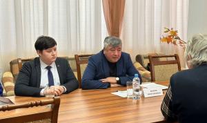 Марат Васимов провел приём граждан Демского района Уфы Марат Васимов провел приём граждан Демского района Уфы