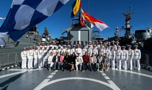Андрей Борисов и Эдуард Остапчук поздравили экипаж гвардейского корвета «Сообразительный» с Днем Военно-морского флота