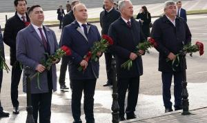 Марат Васимов принял участие в праздничных мероприятиях ко Дню Республики Марат Васимов принял участие в праздничных мероприятиях ко Дню Республики