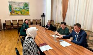 Адель Измайлов провел приём граждан Адель Измайлов провел приём граждан